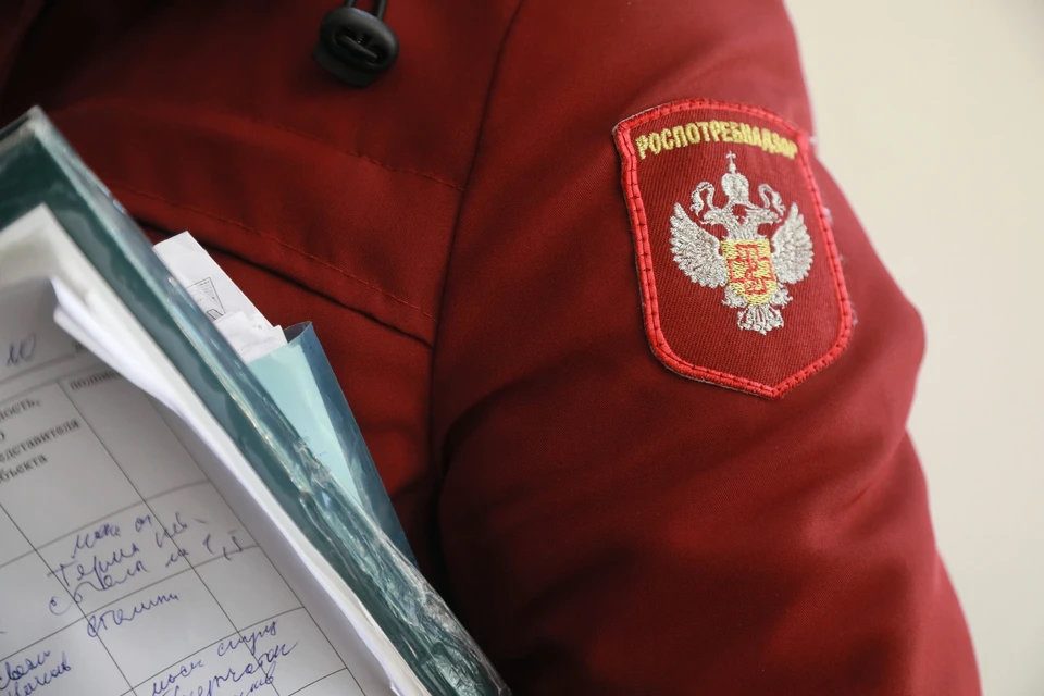 В Красноярском крае предпринимателя оштрафовали за просроченные чай и сок