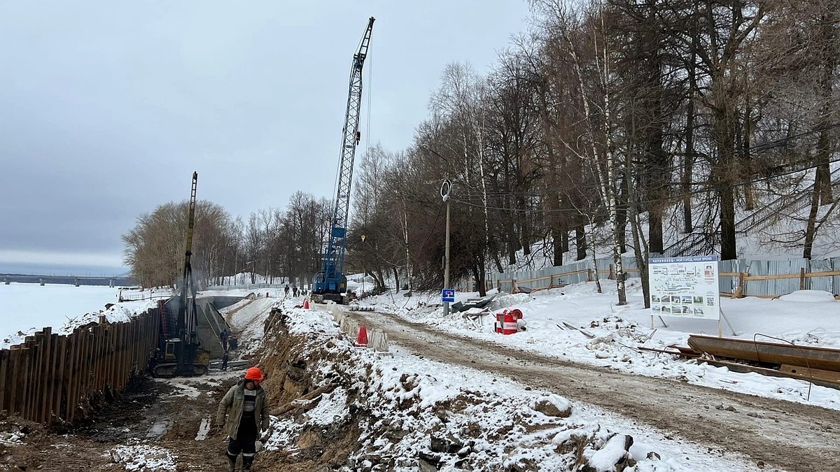 Работы на строительстве набережной в Череповце приостановят из-за нереста  рыб - KP.RU