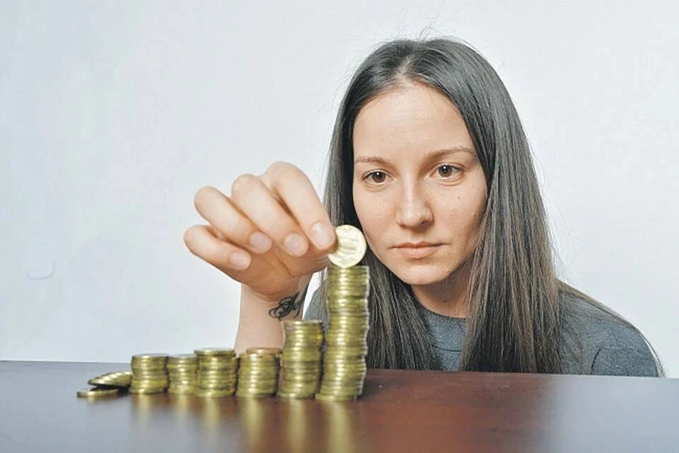 Центробанк установил официальные курсы валют на 3 марта 2022 года