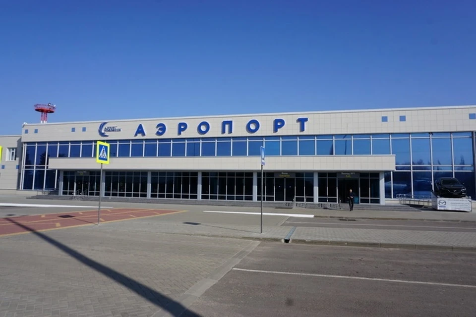 Самолеты не будут летать еще по крайней мере девять суток.
