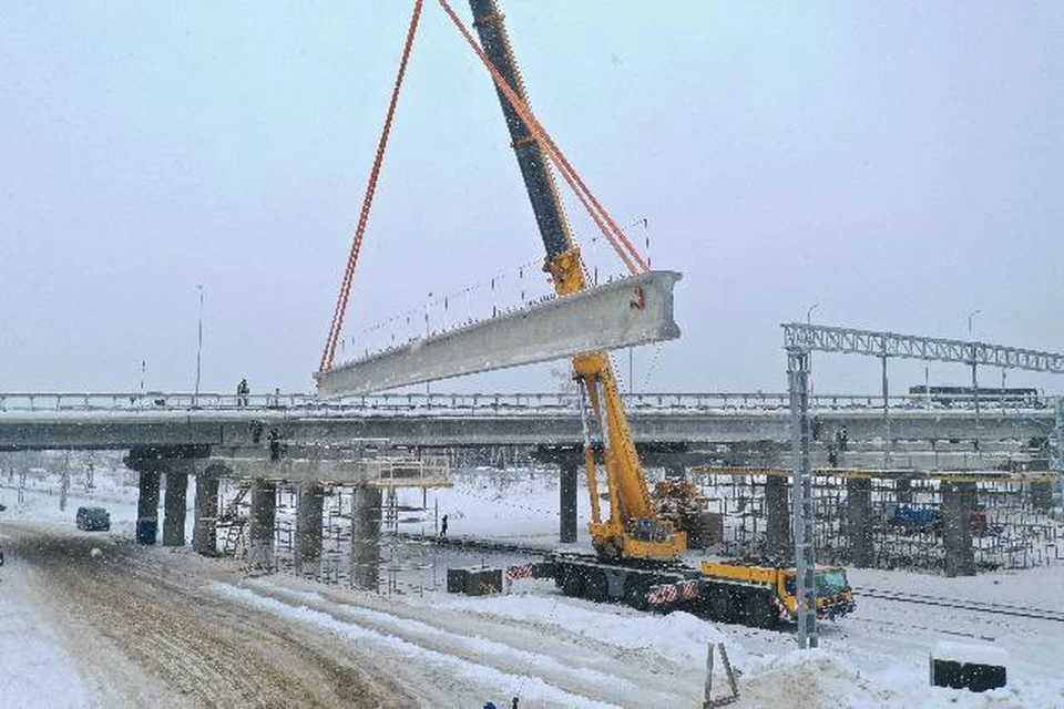 А возведение подъездов к новому Чусовскому мосту уже идет полным ходом. Фото: Стройтрансгаз.