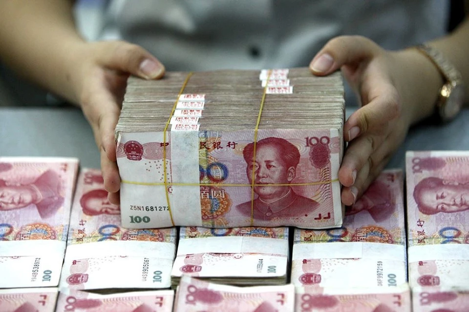 В обменниках белорусских банков с юанями пока проблема. Фото: Shutterstock / Fotodom