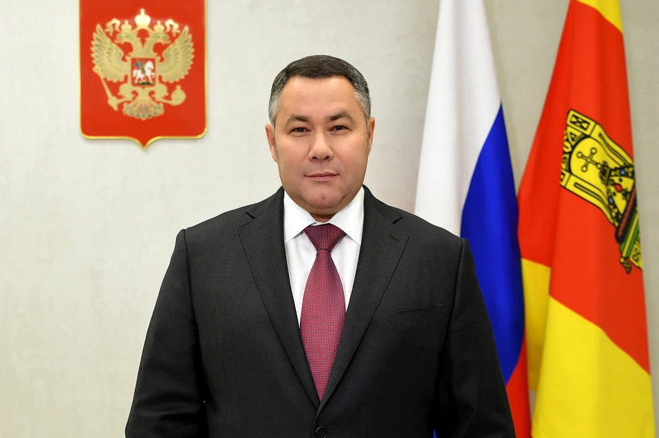 Глава региона поздравил и поблагодарил работников культуры за подвижнический труд, мастерство и талант.