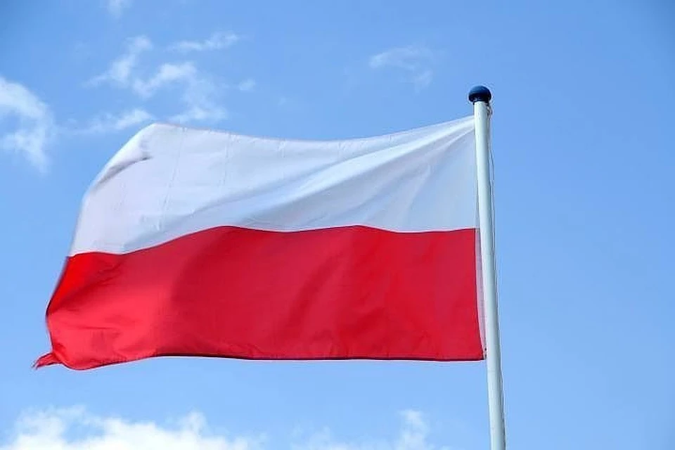 45 российских дипломатов, которых Польша решила выслать, покинули республику
