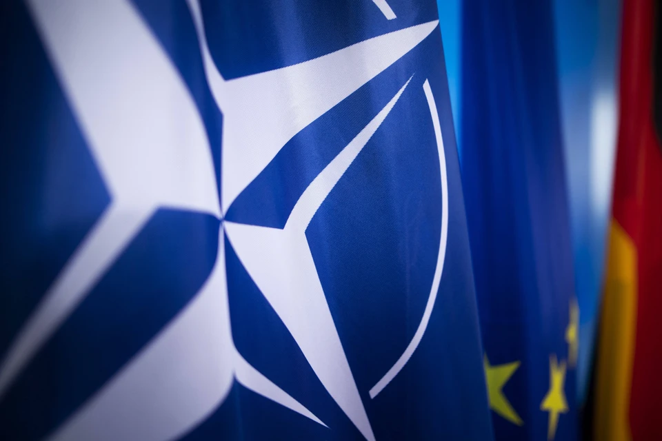 The Times: Швеция и Финляндия хотят вступить в НАТО летом 2022 года