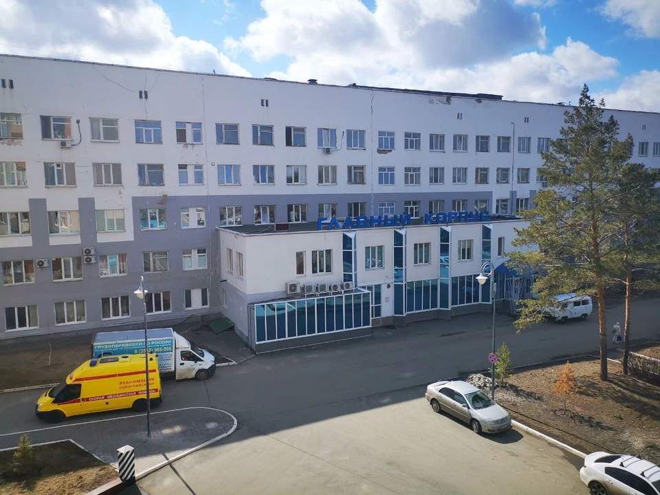 С 1 июля 2021 года по 4 апреля 2022 года в корпусе располагался COVID-госпиталь