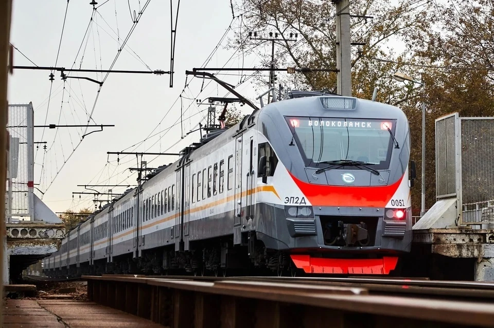 Подмосковные электрички будут делать дополнительные остановки на Пасху и Вербное воскресенье. Фото: "Центральная ППК"