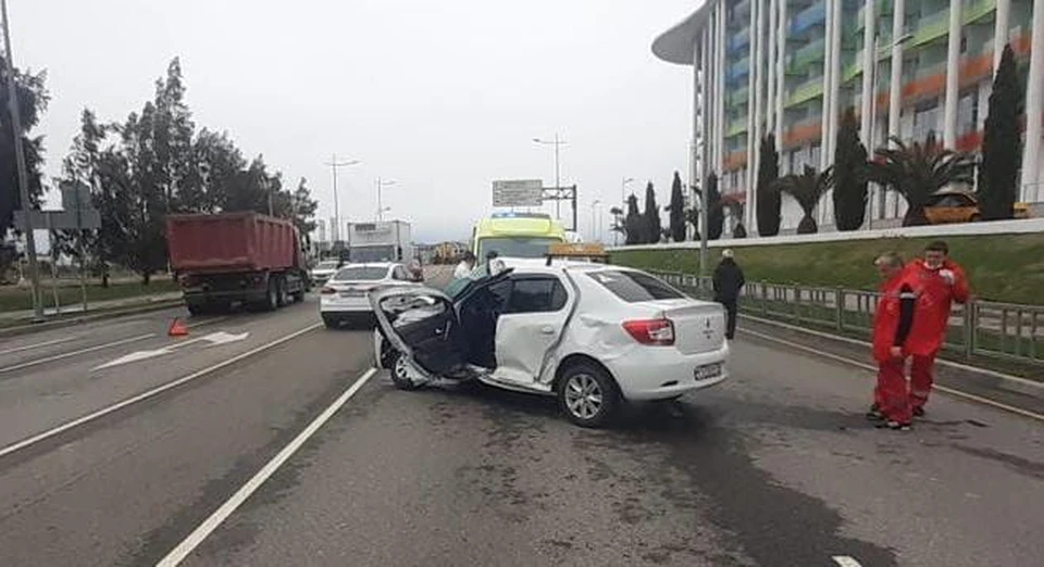 Автомобиль автошколы мастер попал в дтп