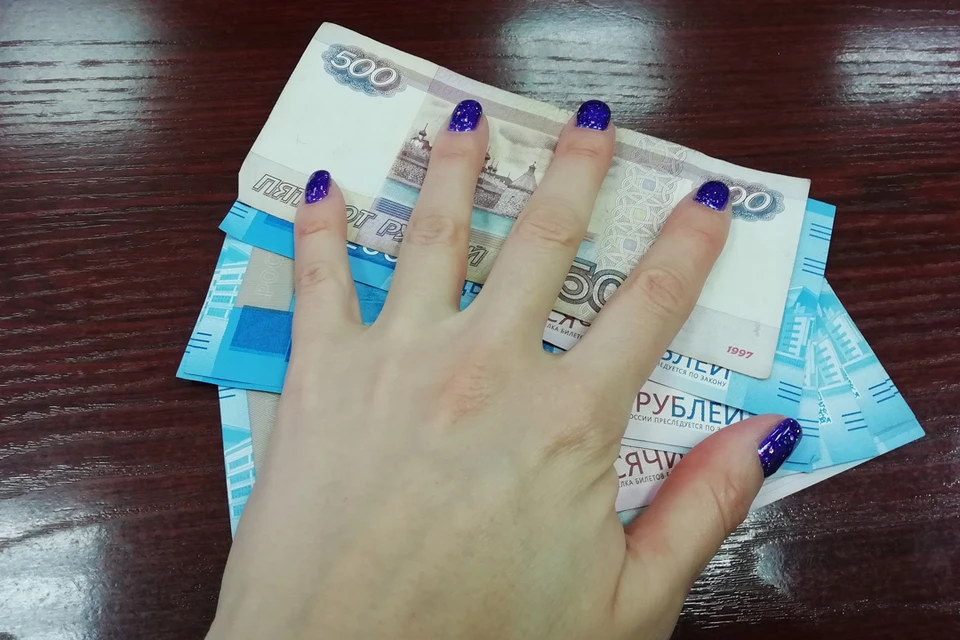Банки выдержали удар, когда деньги забирали, теперь их несут обратно