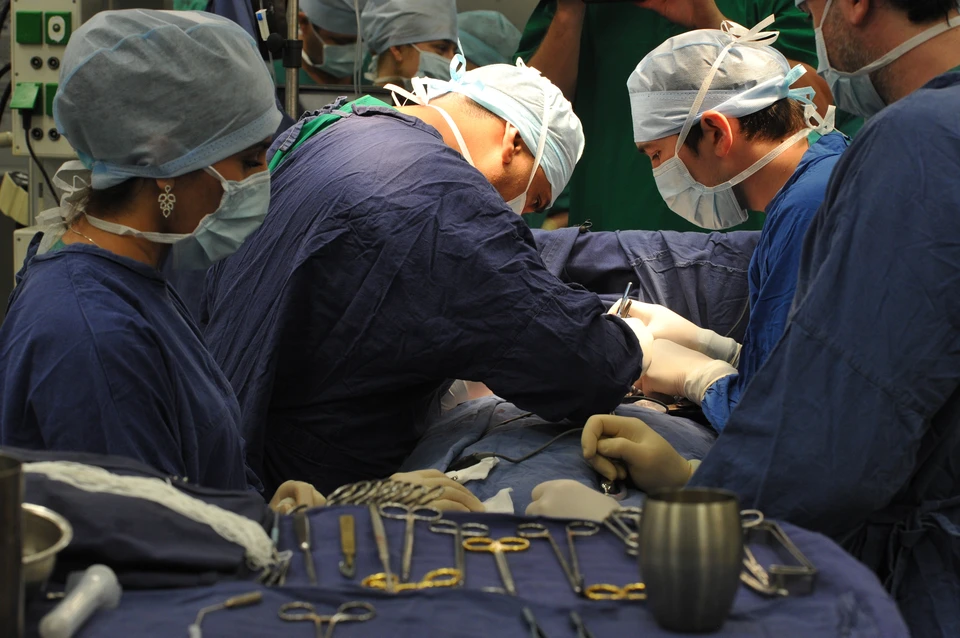 Для хирургического вмешательства в ДРКБ Татарстана пригласили пластического хирурга из частной клиники.