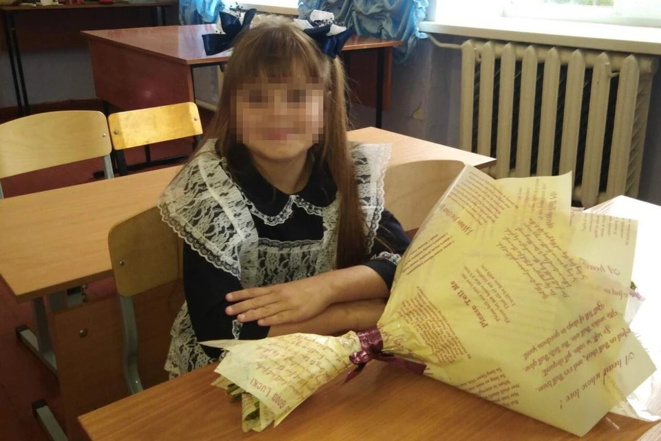 Богдана ела шоколадку вместе с родными. Фото: предоставлено мамой девочки.