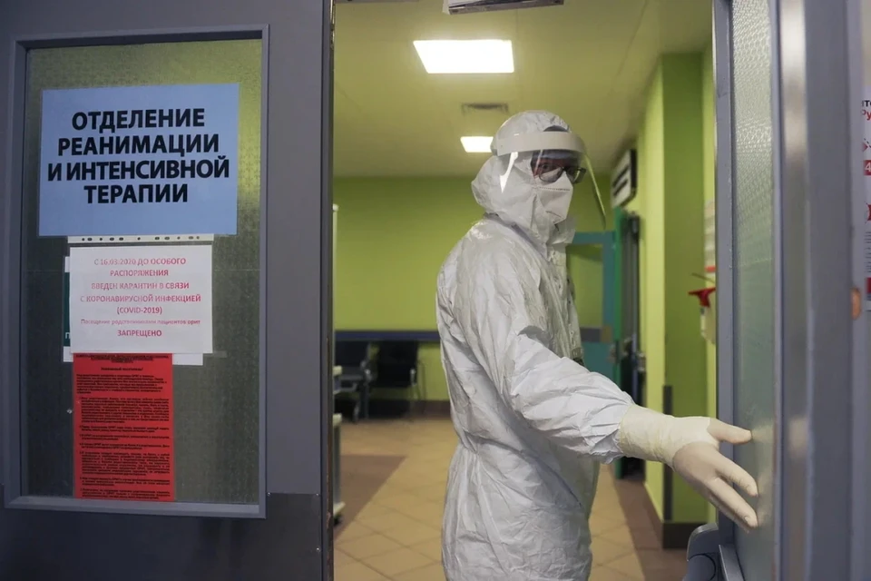 заболевшие в санкт петербурге за последние сутки. спб заболевшие коронавирусом. спб заболевшие коронавирусом. ленэкспо госпиталь. заболевшие в санкт петербурге за последние сутки.