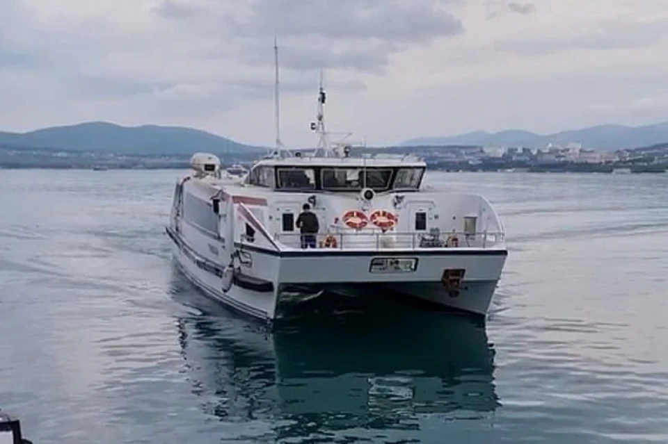Первые пассажиры отправились на морском такси в Сочи. Фото: пресс-служба администрации Геленджика.