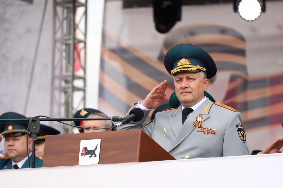 Игорь Кобзев: Наш долг - передать молодому поколению чувство гордости за Россию. Фото: правительство Иркутской области
