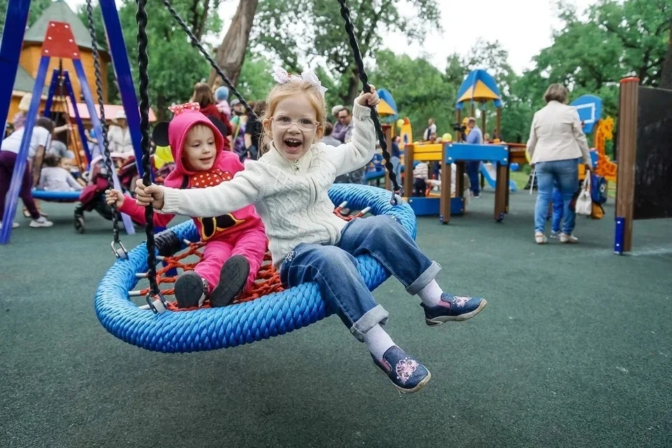 Для детей установят новые детские площадки