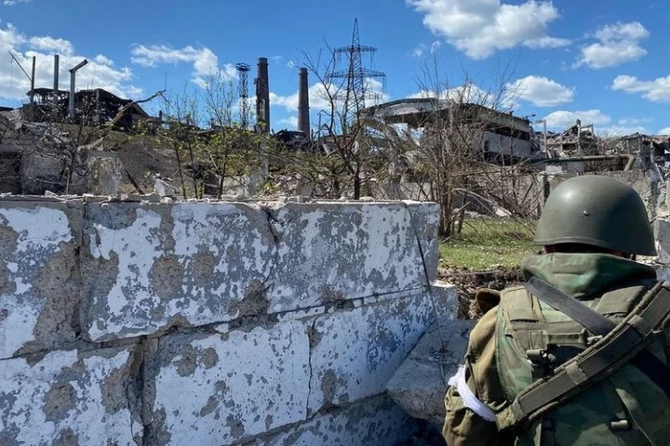 Сдавшиеся в плен боевики «Азова» рассказали, как выживали во время обстрелов «Азовстали»