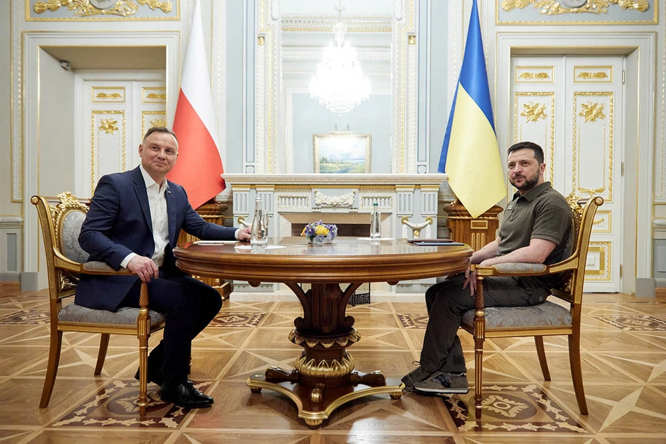 Зачем польский президент в Киеве встречался с украинским коллегой и с депутатами Рады?