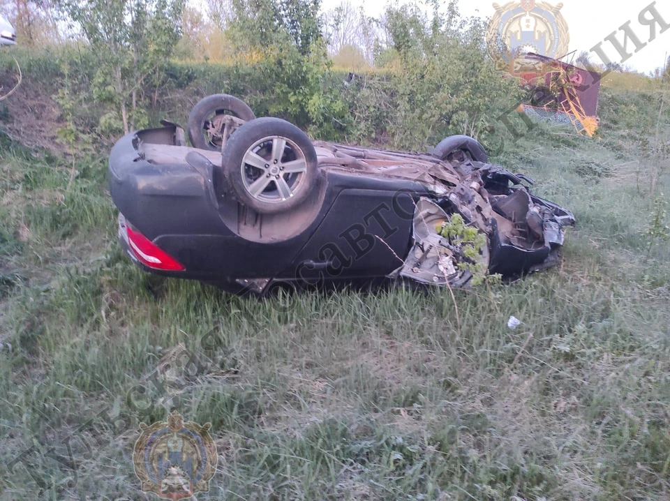 В Тульской области погиб водитель Chevrolet Cruze, врезавшегося в стелу