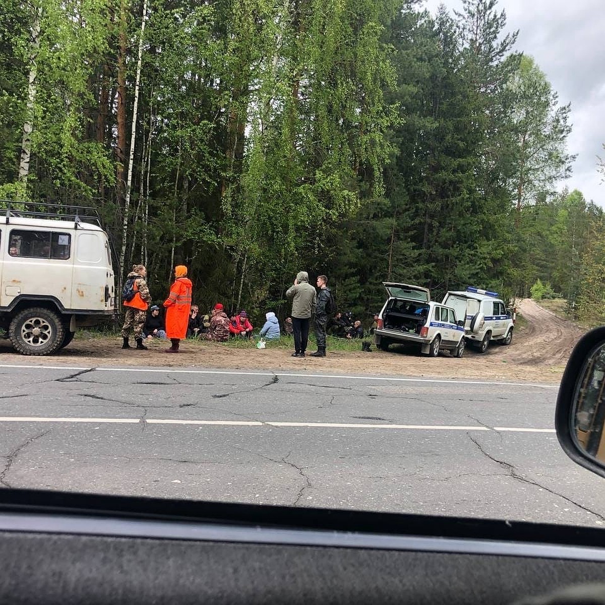 Сначала нашли машину, потом тело»: Пропавшего по дороге в Выксу пенсионера  спустя две недели нашли мертвым в лесу под Рязанью - KP.RU