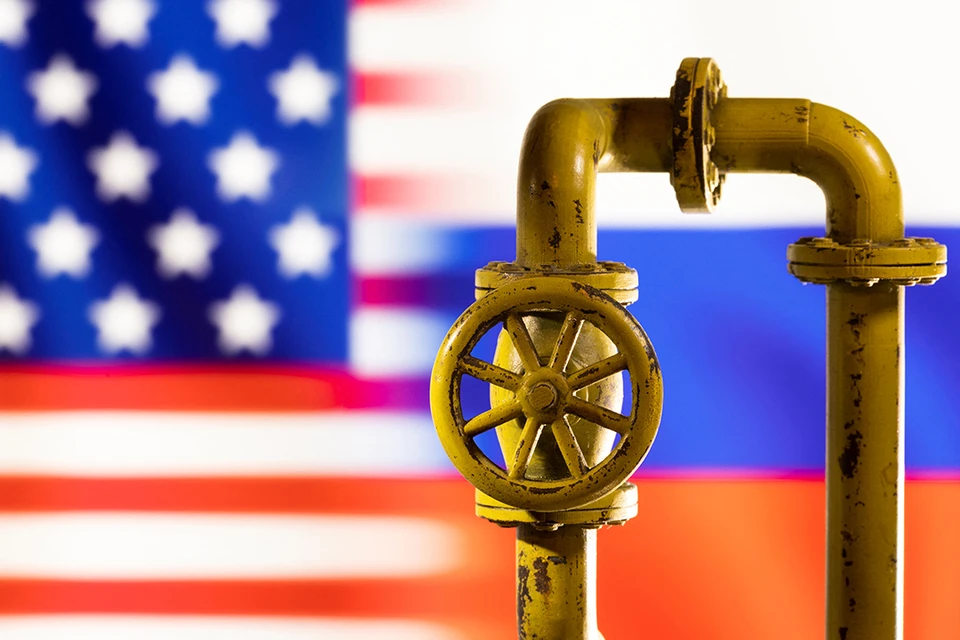 В США заявили, что Россия должна поставлять нефть на мировой рынок, но получать от этого меньше прибыли.