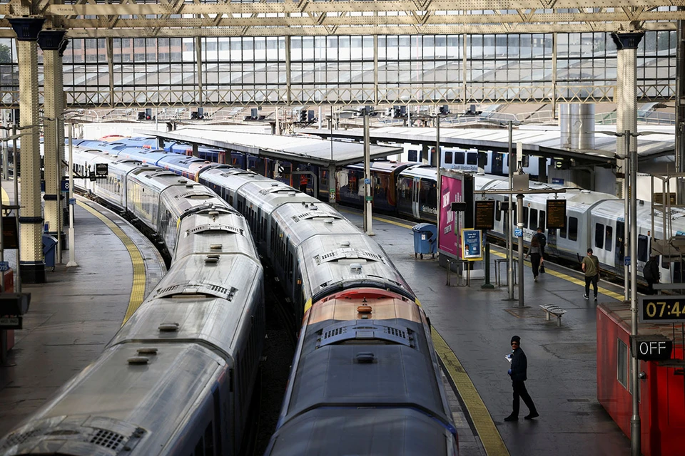 В Британии началась крупнейшая за последние 30 лет забастовка железнодорожников