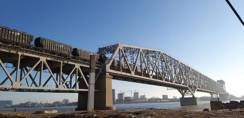 В Астрахани временно разведут Старый мост