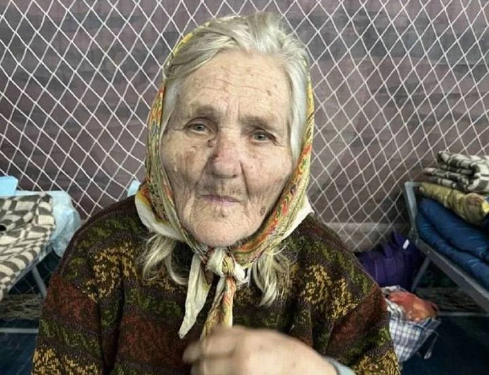 Проблемы с памятью у Зинаиды Дмитриевны начались после боевых действий в Мариуполе. Фото: из официальной группы добровольного сообщества "Неравнодушные" в "ВК"