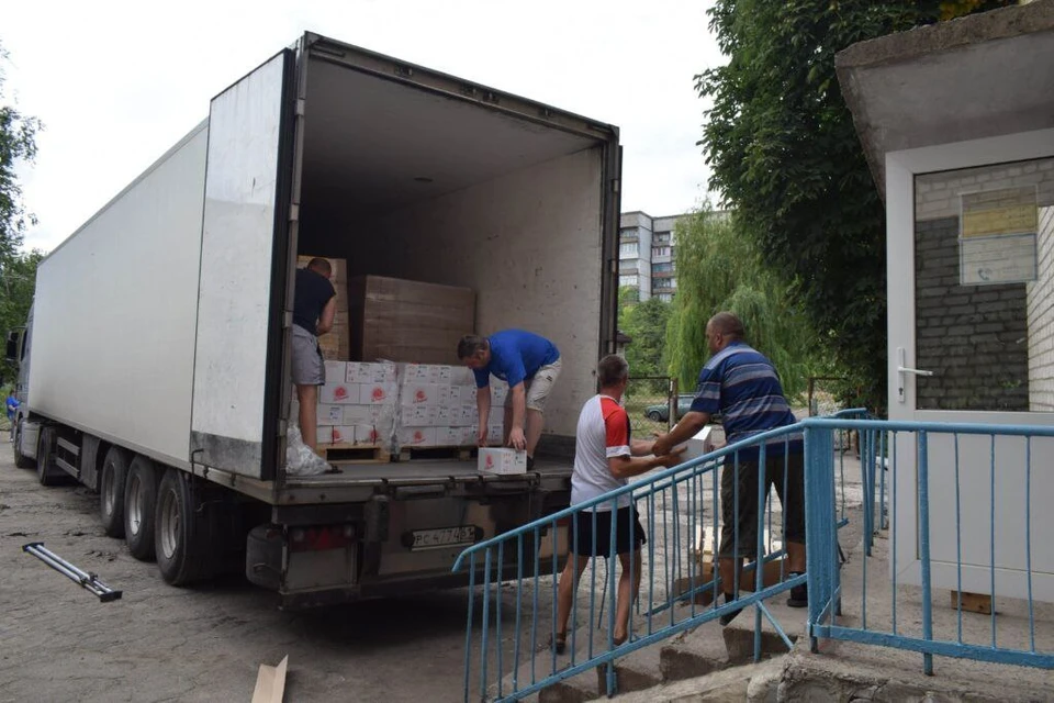 Калужская область доставила 585 тонн гуманитарной помощи жителям ЛНР и ДНР