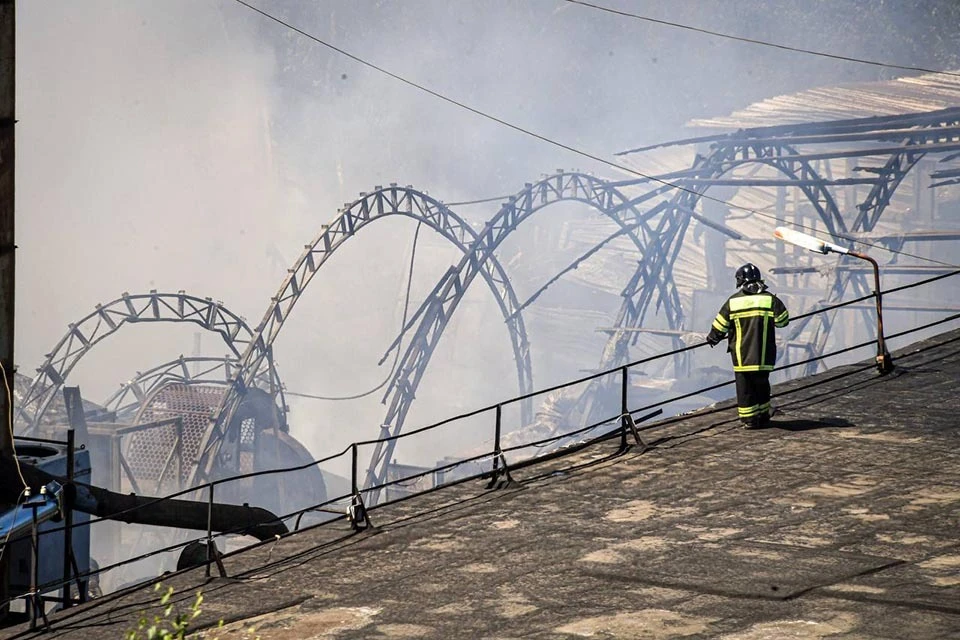 Площадь возгорания составила около 2000 квадратных метров