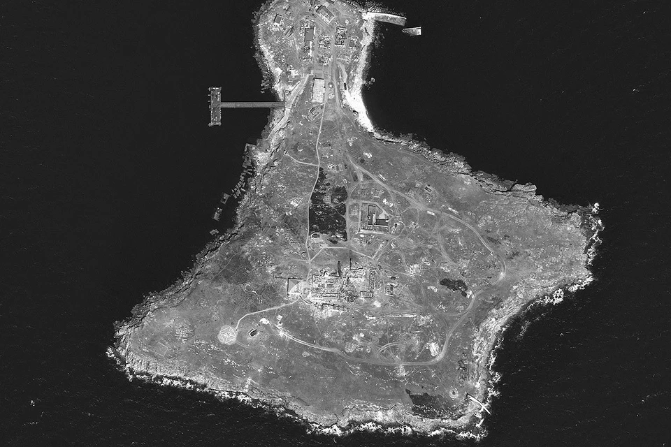 Остров Змеиный, который покинули российские войска.