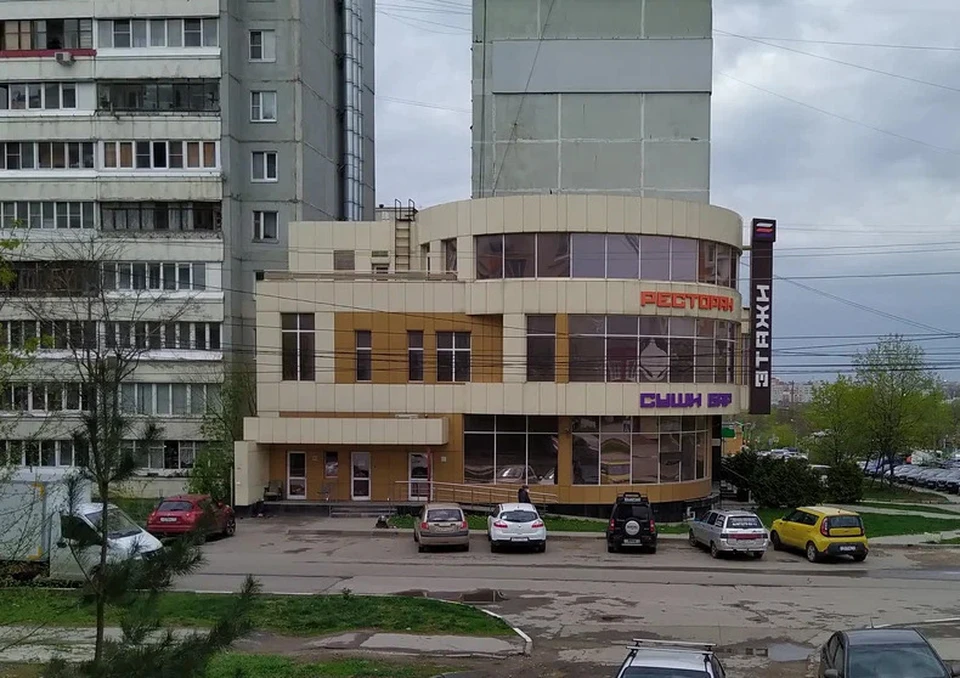 В Туле приставы арестовали здание ресторанного комплекса "Этажи" за долги компании