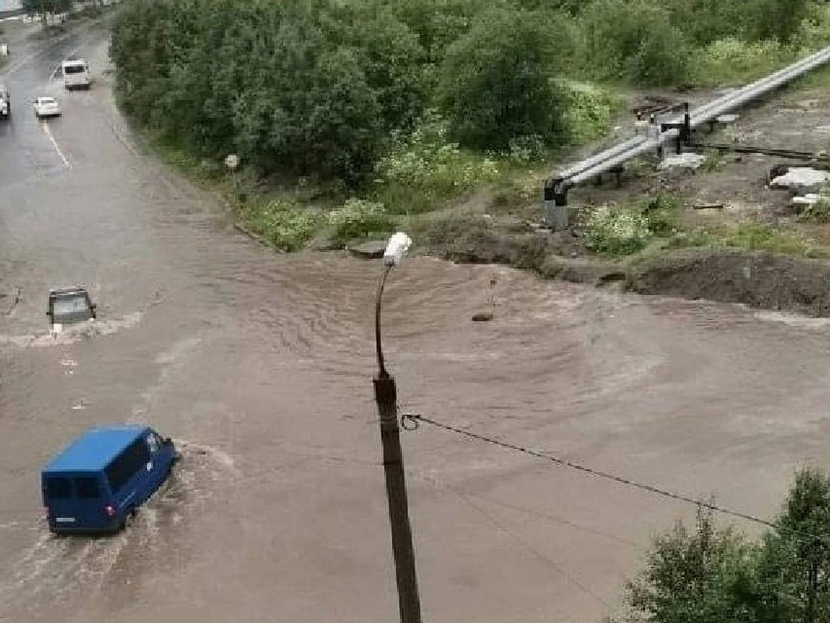 Город-курорт: зимой - лыжи, летом - лодки