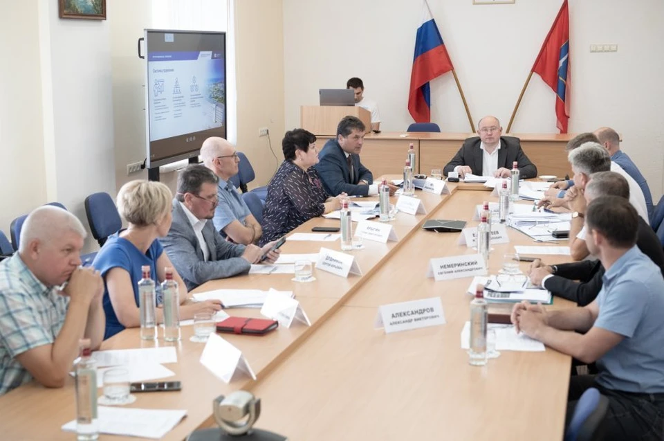 Подобные отчетные встречи станут ежемесячными. Фото: sev.gov.ru