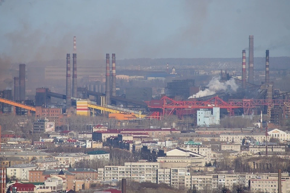 Екатеринбург тагил. Загрязненный Нижний Тагил. Нижний Тагил грязный. Самый загрязненный город. Самый грязный город.