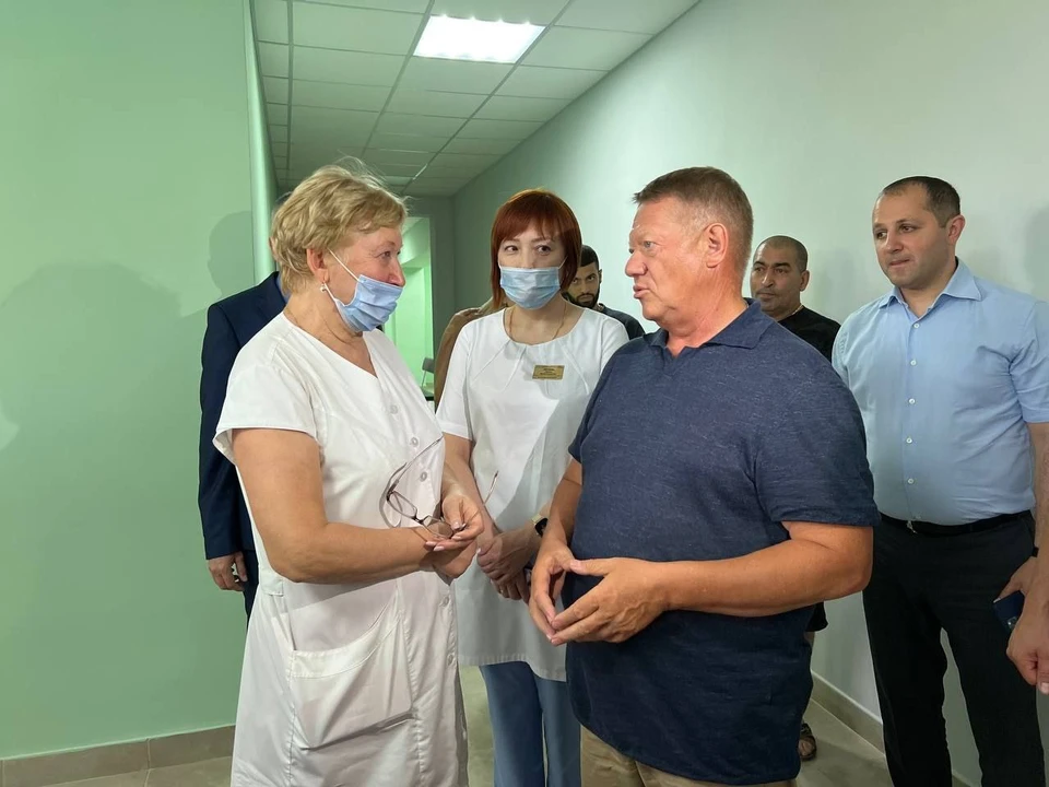 Фото коллектива поликлиники озинском районе