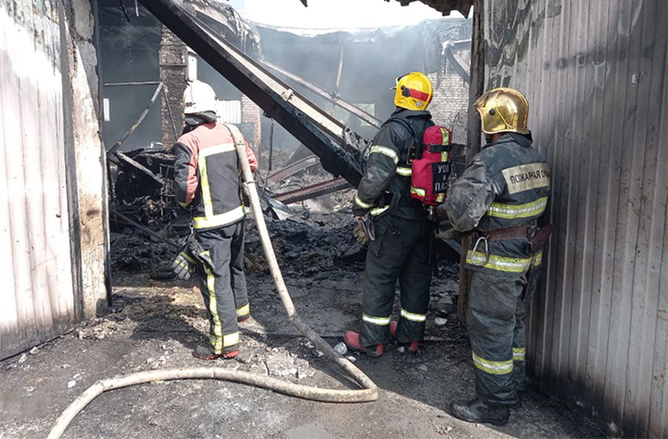 Загорелся один из цехов на территории завода «РУМО» в Нижнем Новгороде.