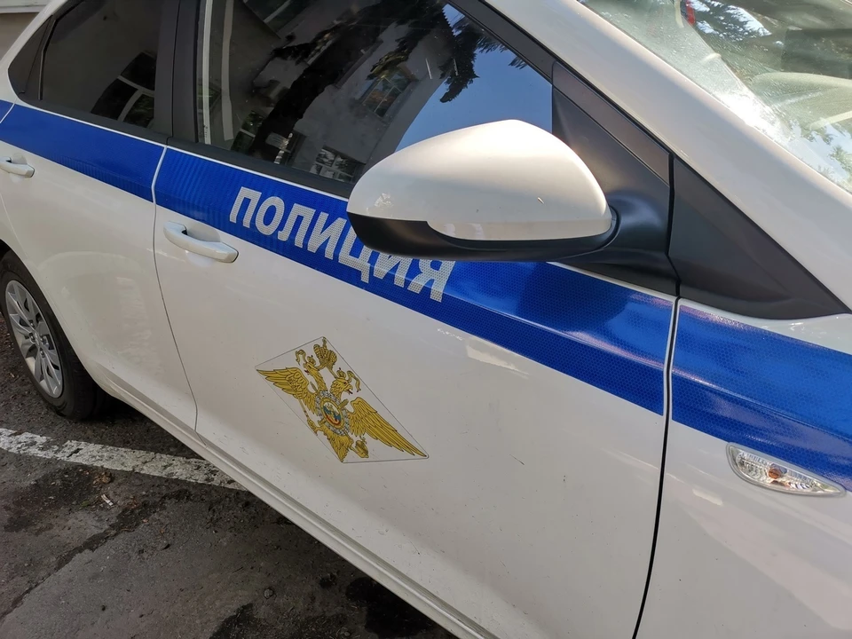 На группу подростков с улицы Челюскинцев жительница Белгорода пожаловалась в соцсетях. фото: со страницы УМВД России по г. Белгороду.