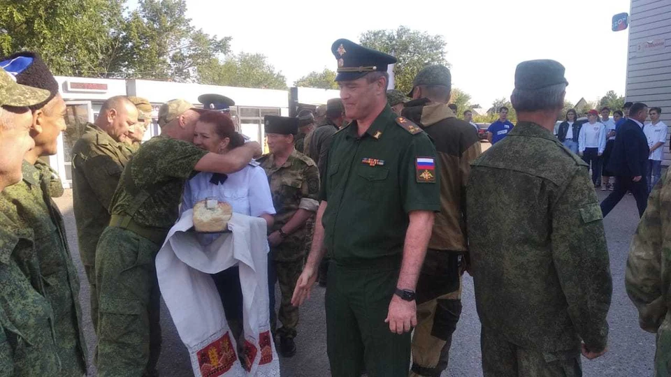 Казаков тепло встретили дома
