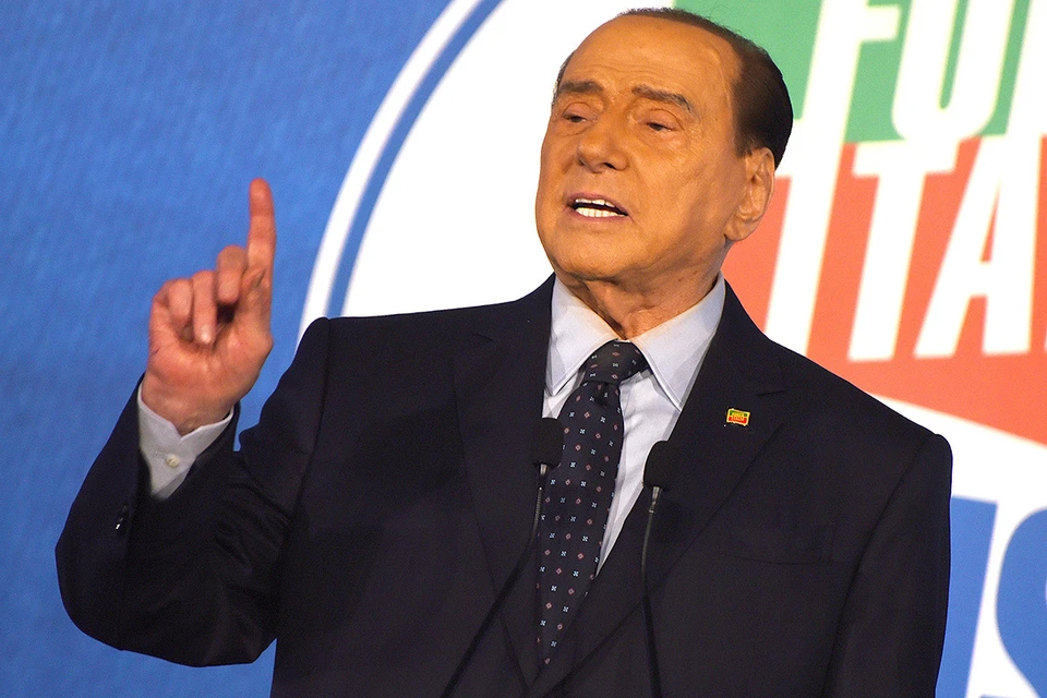 Экс-премьер Италии Сильвио Берлускони.