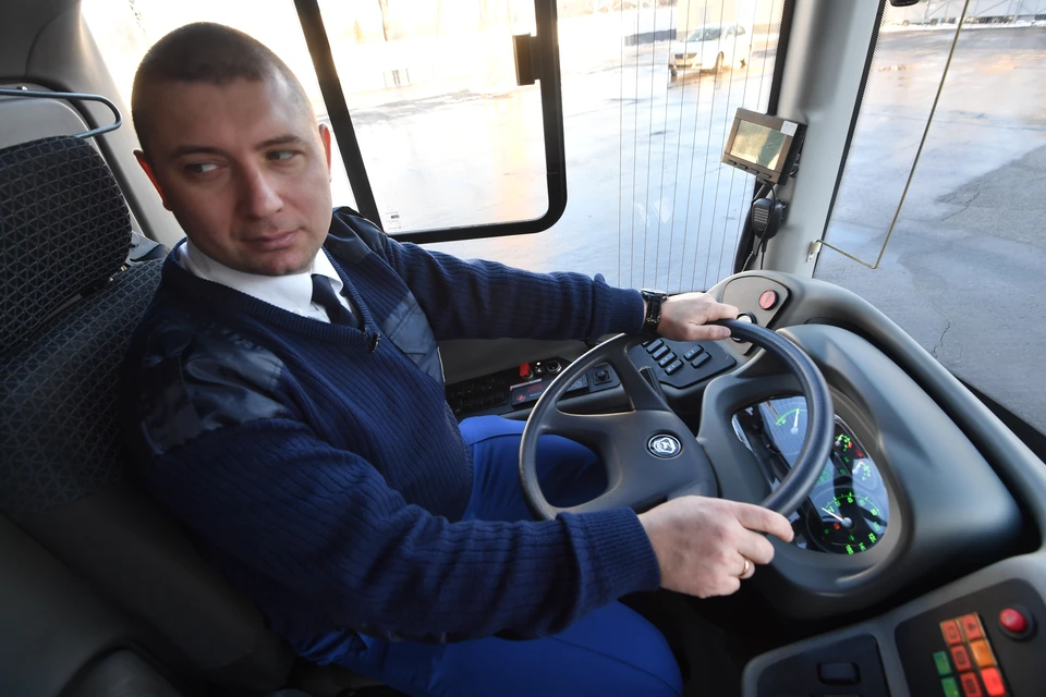 В некоторых российских городах водители общественного транспорта уже давно работают в форме