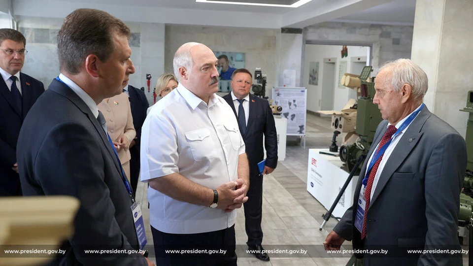 Лукашенко вспомнил мирные переговоры России и Украины. Фото: пресс-служба президента