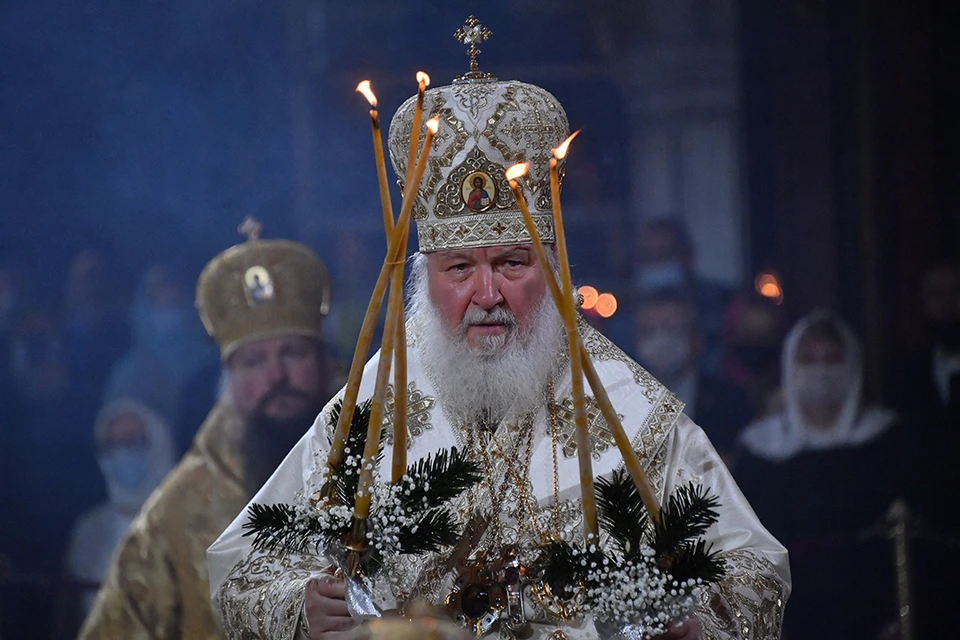 Патриарх Кирилл предложил сделать обсуждение законопроекта о запрете гей-пропаганды публичным.