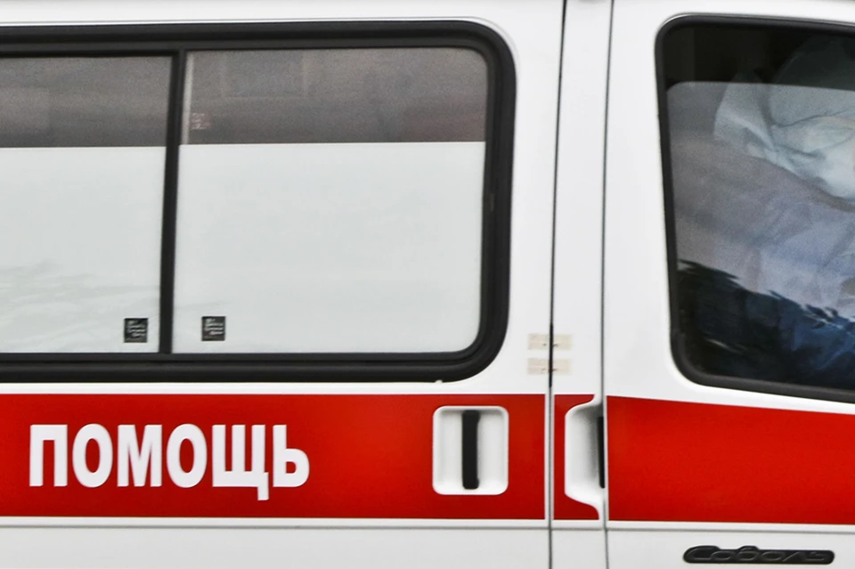 Пешехода увезли в больницу