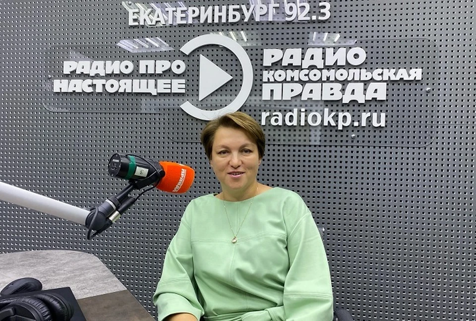 Почему не получается перейти к обучению в одну смену, рассказала заместитель главы Екатеринбурга Екатерина Сибирцева