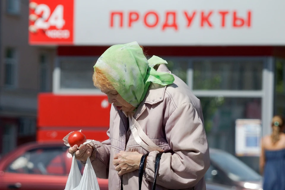 Бабушка познакомилась со злоумышленницей в магазине