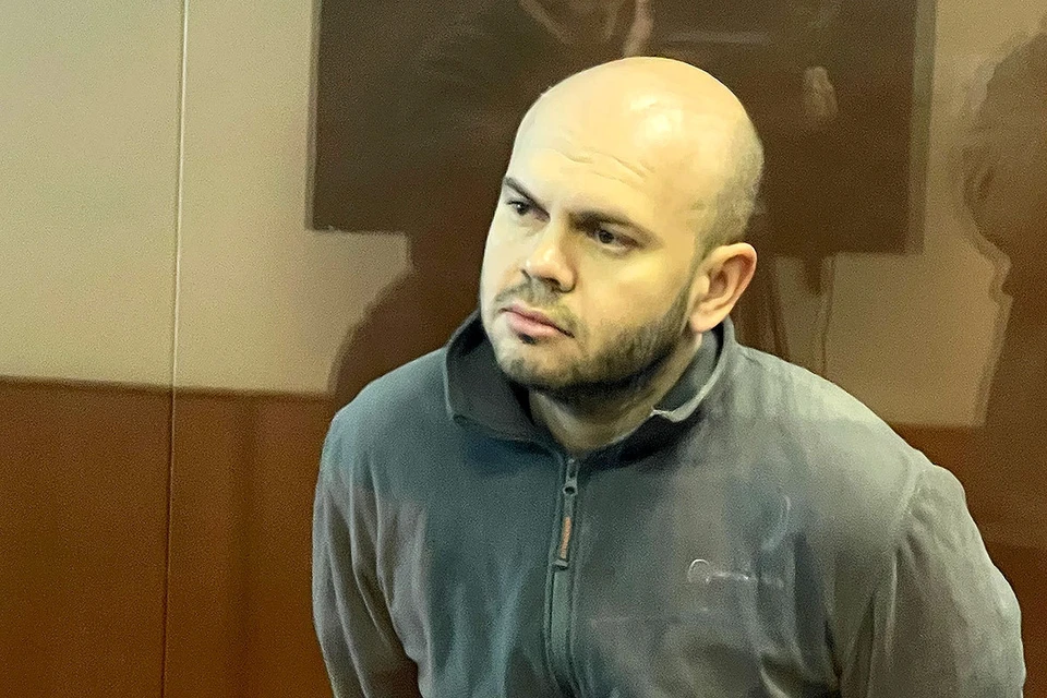 Александр Попов, бывший заместитель мэра города Новокузнецка обвиняется в убийстве жены.