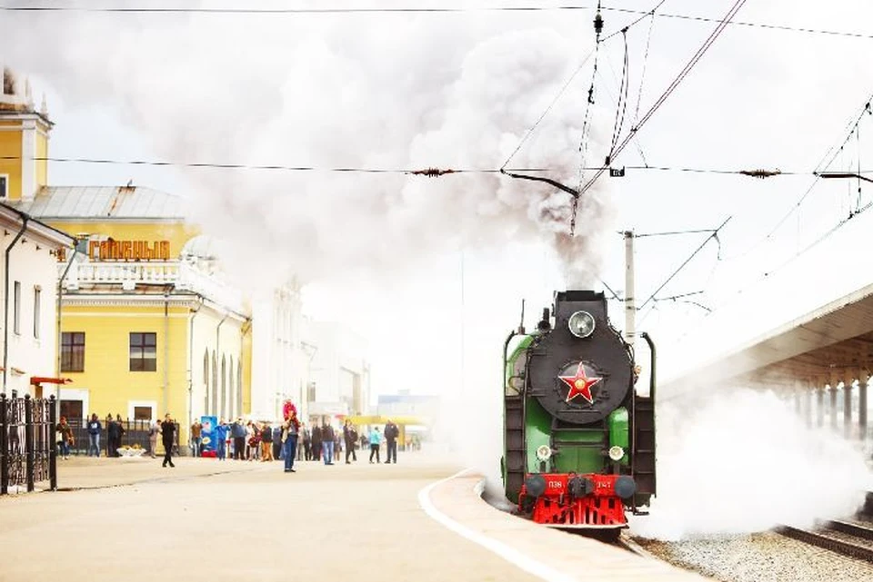 Между Ярославлем и Рыбинском вновь начал ходить ретропоезд. ФОТО: группа "Северная железная дорога - филиал ОАО «РЖД»" ВКонтакте