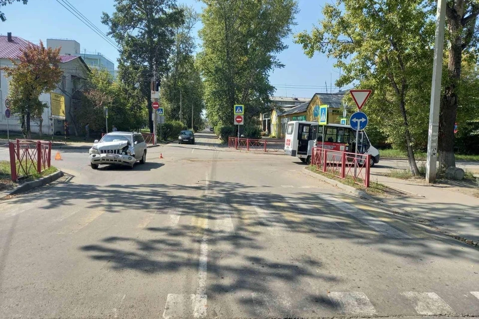 Три человека погибли в ДТП за неделю в Иркутской области