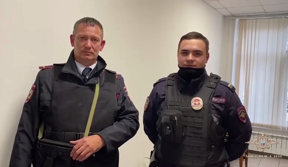 Спасшего в Москве девочку лейтенанта наградят по решению главы МВД Колокольцев
