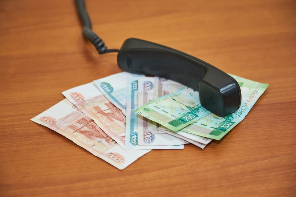 Женщина находилась на связи с аферистами на протяжении трех недель.